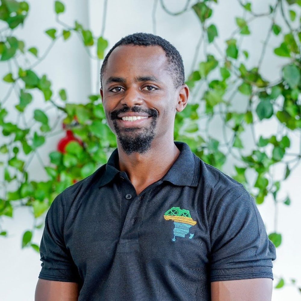 Warren Ondanje